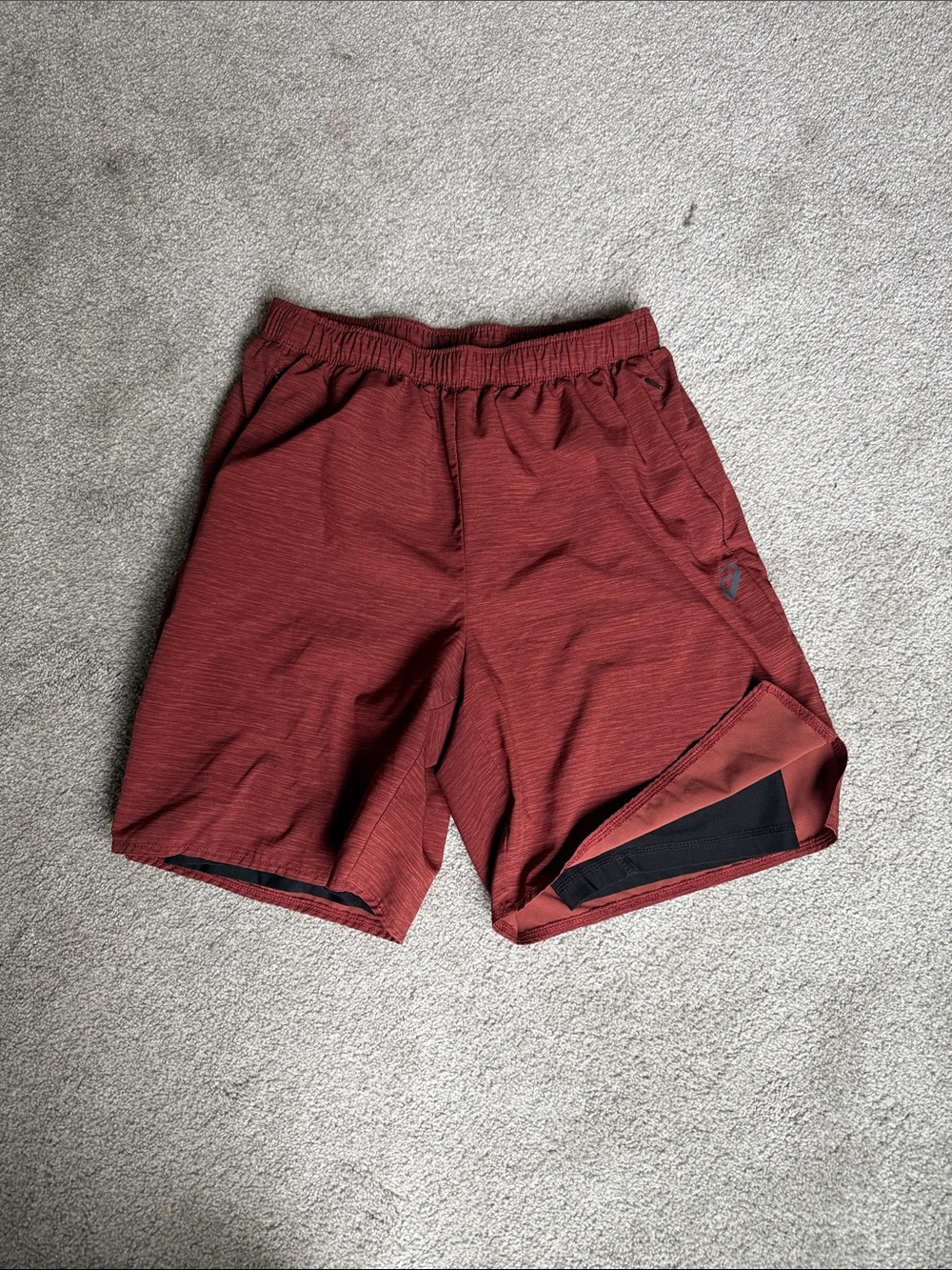 Asics Men's Maroon Athletic Shorts